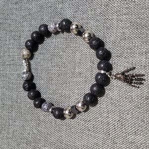SKELETON HAND BRACELET
